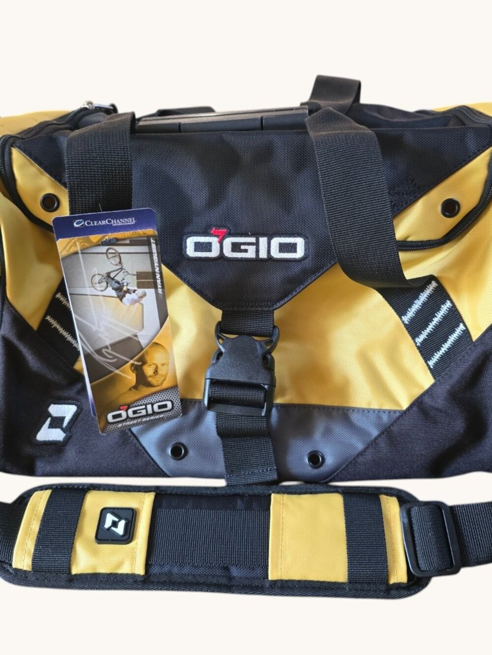 OGIO Street Series Duffel Bag 35L Ryan Nyquist New With Tags Yellow/Black
